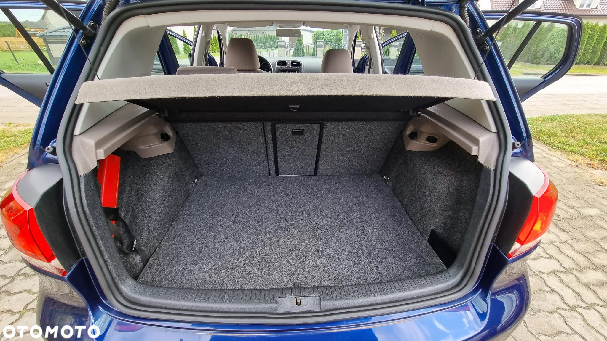 Volkswagen Golf 1.6 DSG Comfortline - 25