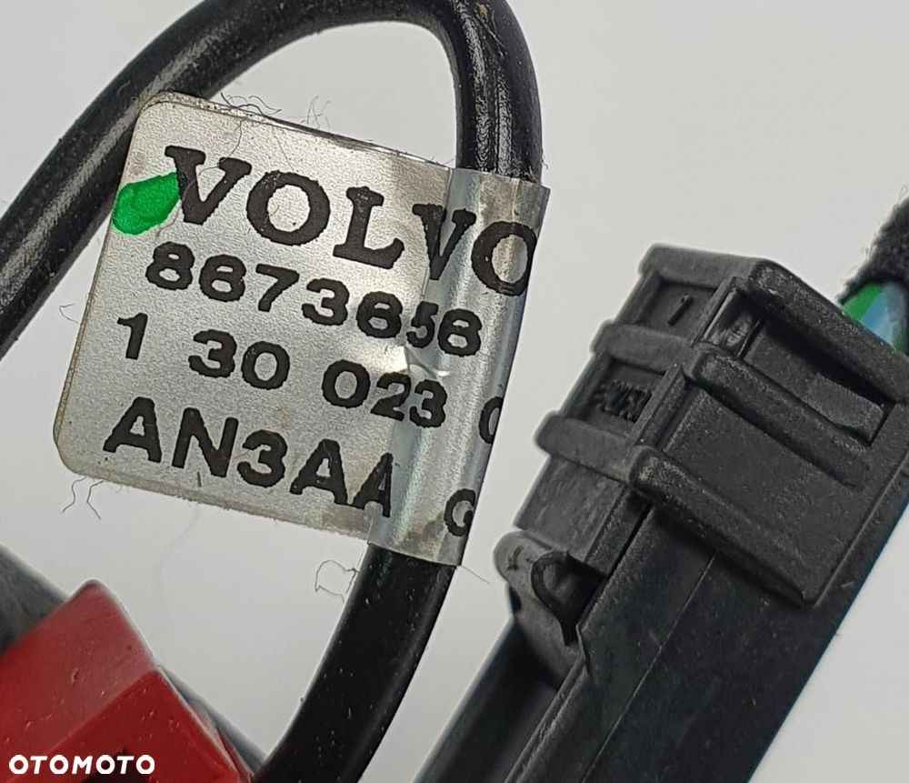 WZMACNIACZ ANTENY VOLVO V50 8673656 - 2