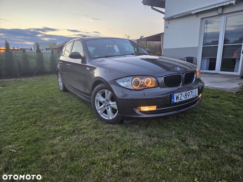 BMW Seria 1 116i - 1