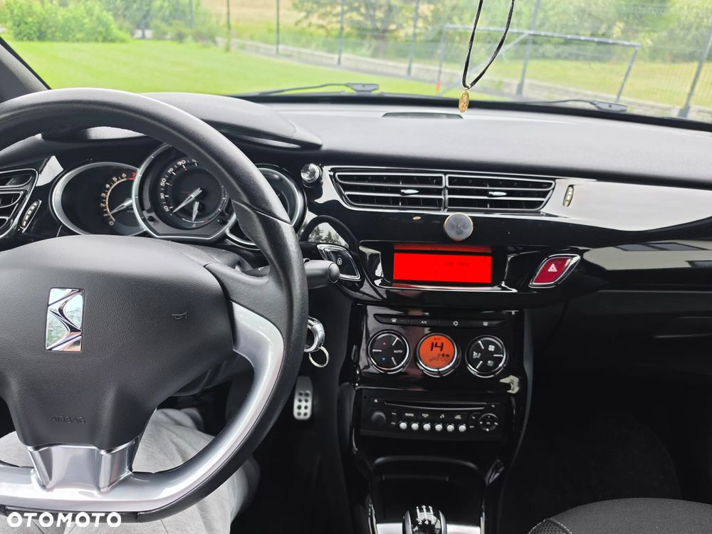 Citroën DS3 VTi 120 SoChic - 22