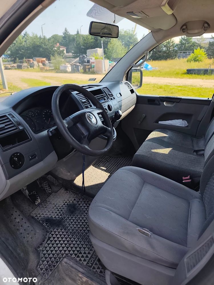 Volkswagen Transporter - 8