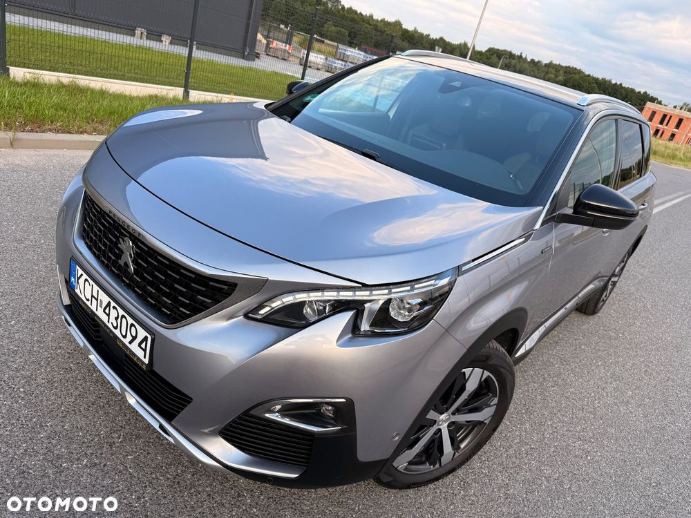 Peugeot 5008 - 5