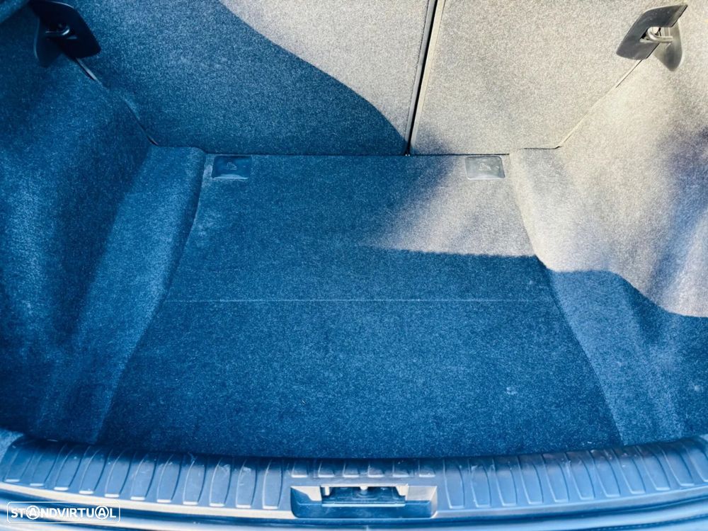 BMW 118 d Pack M - 34