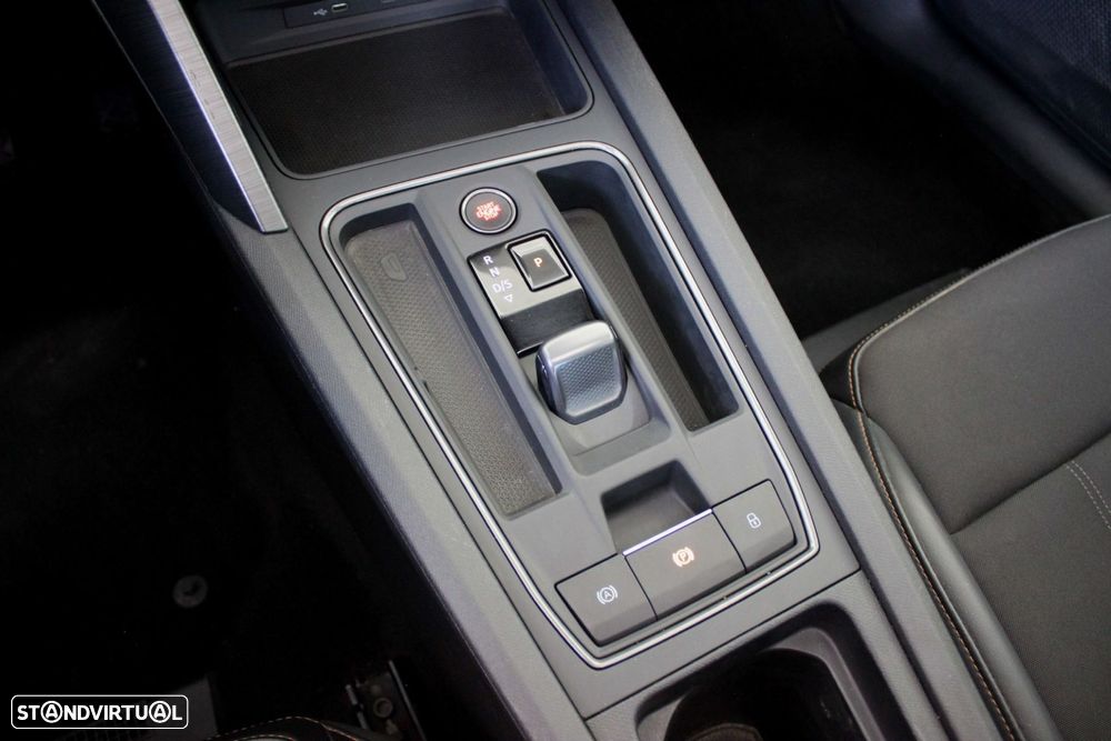 Cupra Leon 1.5 eTSI MID DSG - 34