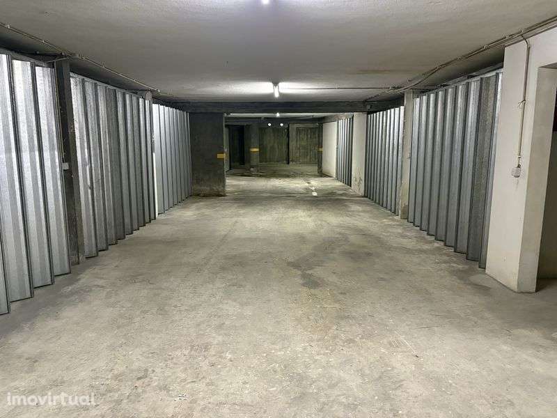 Garagem fechada - Grande imagem: 2/7