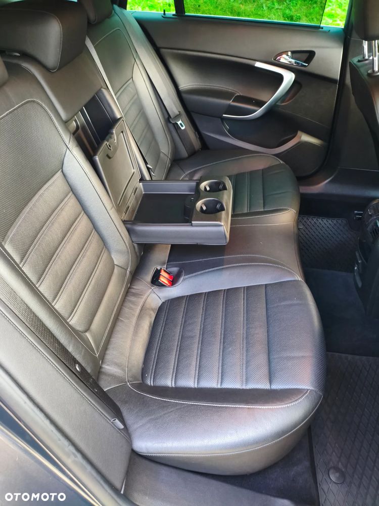 Opel Insignia 2.0 CDTI - 13