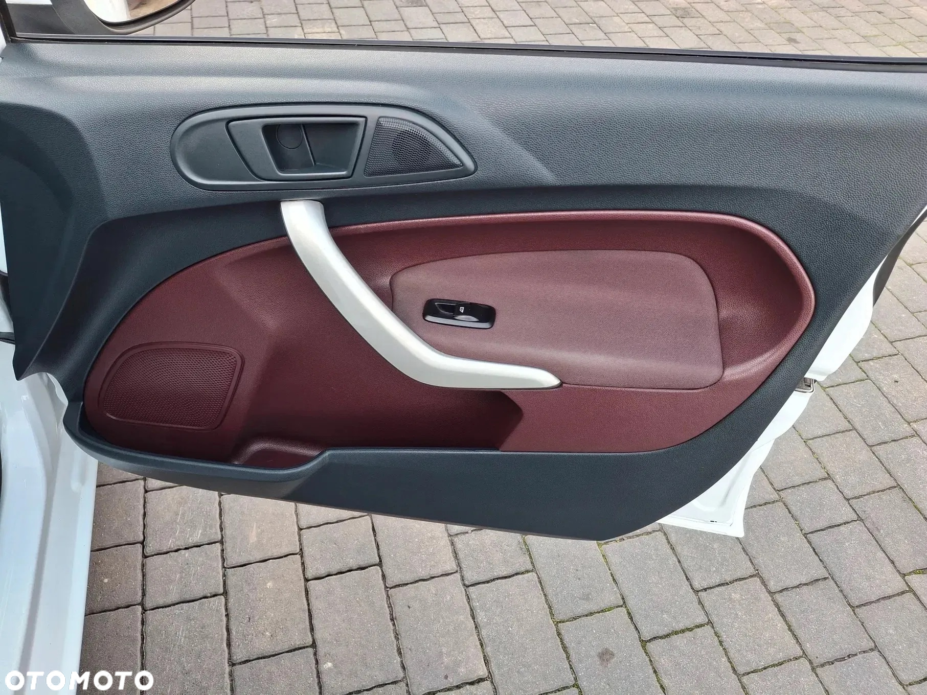 Ford Fiesta 1.4 Titanium - 31