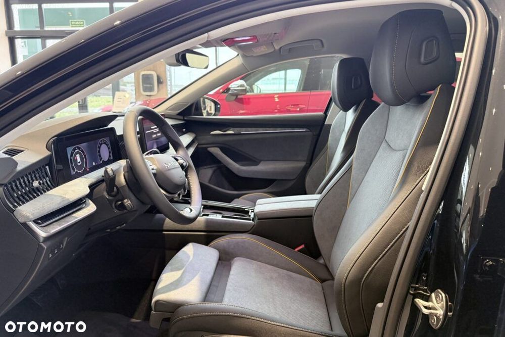 Skoda Superb 2.0 TDI SCR Edition 130 DSG - 11