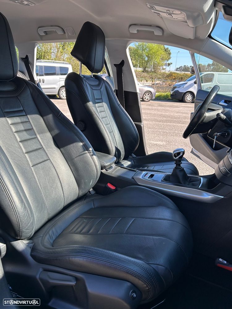 Peugeot 308 SW - 6