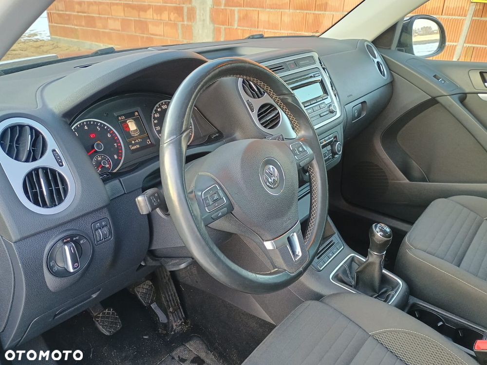 Volkswagen Tiguan - 9