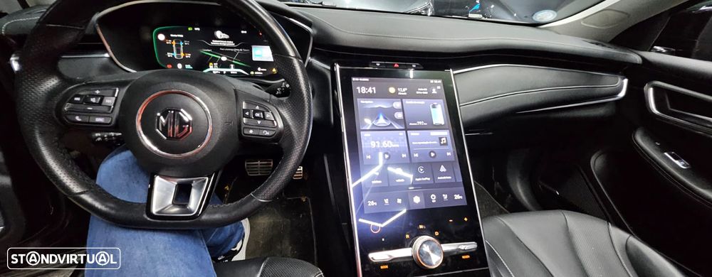 MG Marvel R 70 kWh Luxury - 17