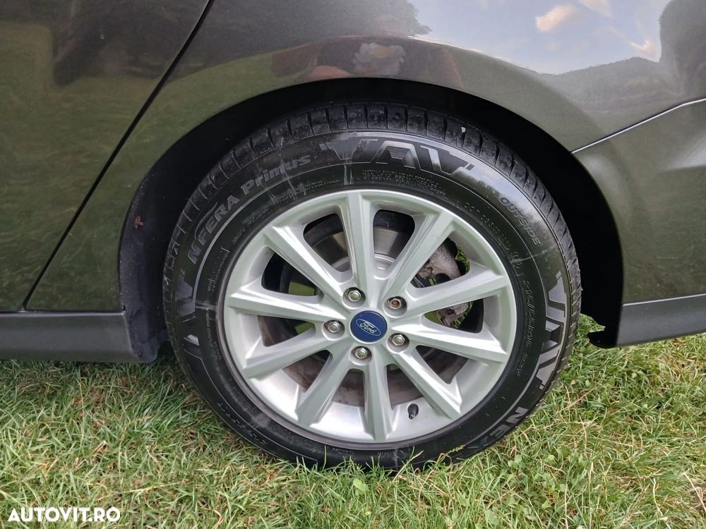 Ford Focus 1.6 TDCi DPF Trend - 28