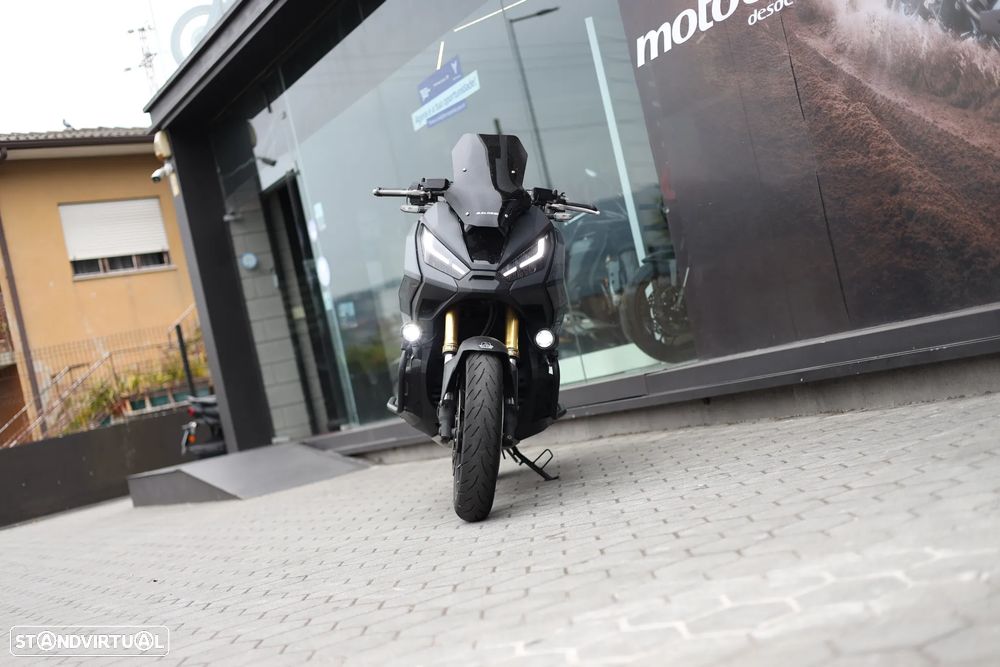 Honda X-ADV 750 Akrapovic - 9
