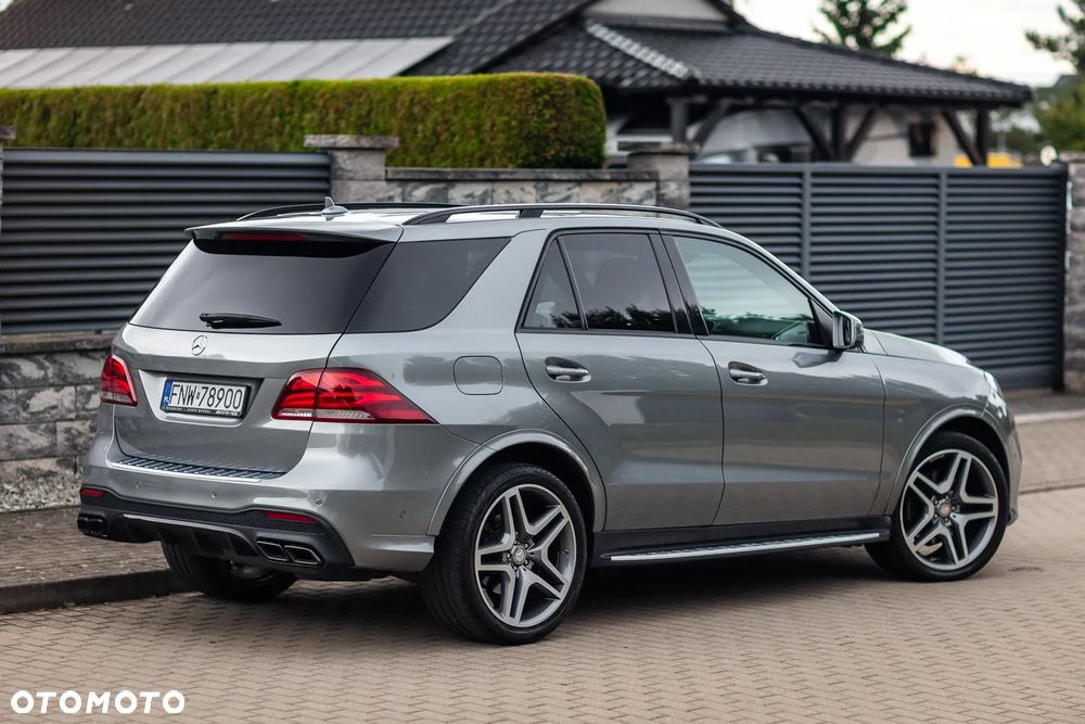 Mercedes-Benz GLE - 13