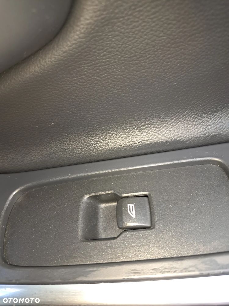 Volvo V60 Cross Country D3 Kinetic - 11