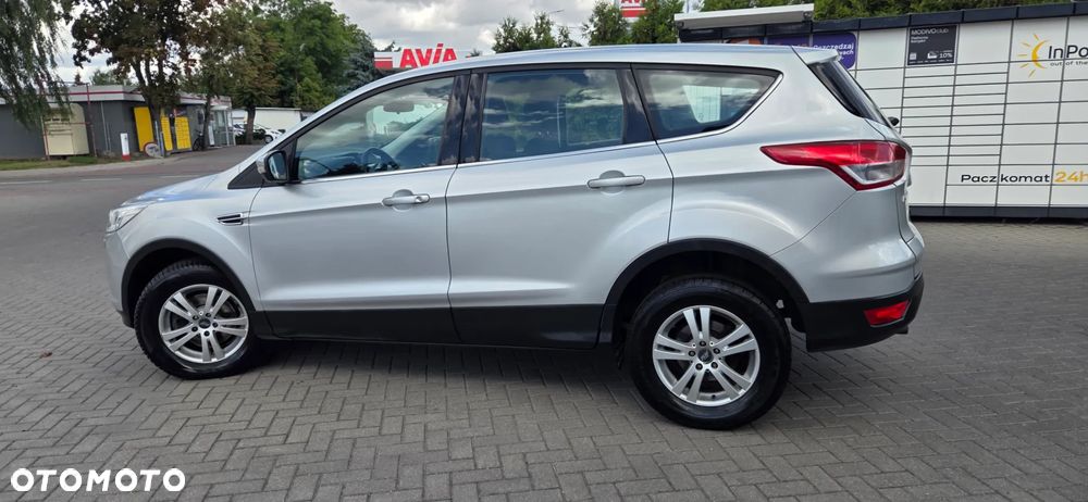 Ford Kuga 1.6 EcoBoost 2x4 Trend - 12