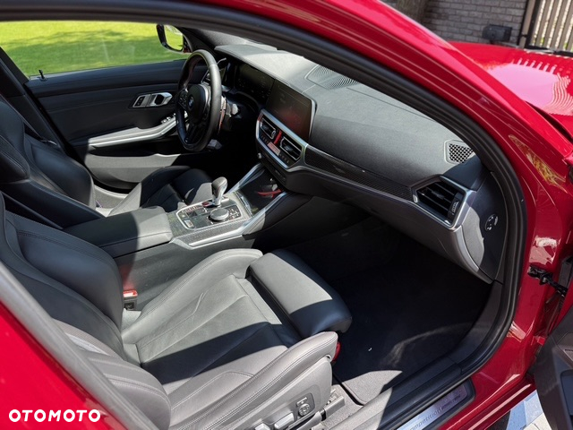 BMW M3 Competition xDrive sport - 16