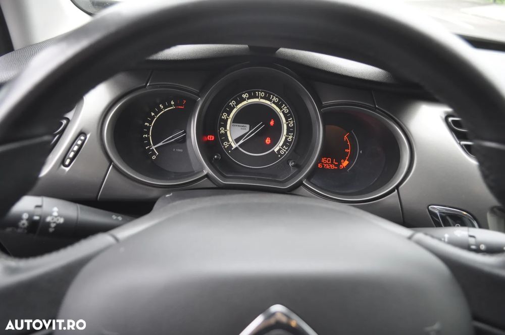 Citroën C3 1.2 VTi BVM Exclusive - 10