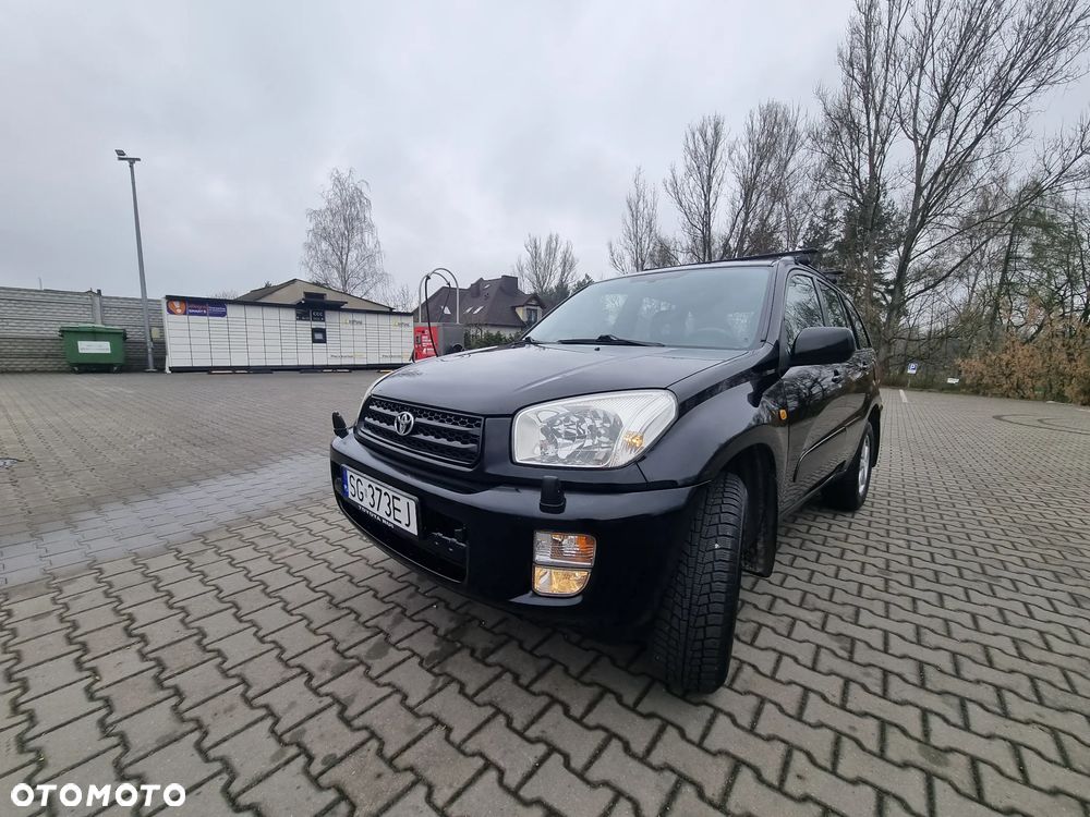 Toyota RAV4 2.0 VVT-i 4x4 - 26
