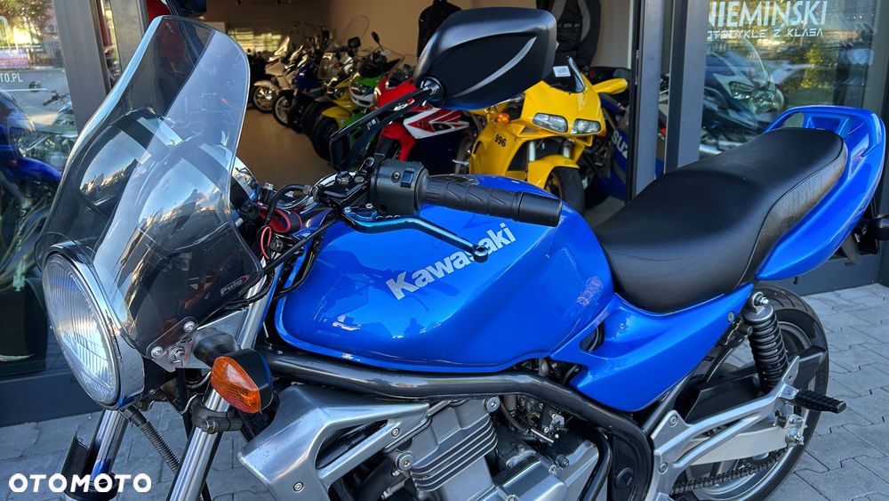 Kawasaki ER - 17