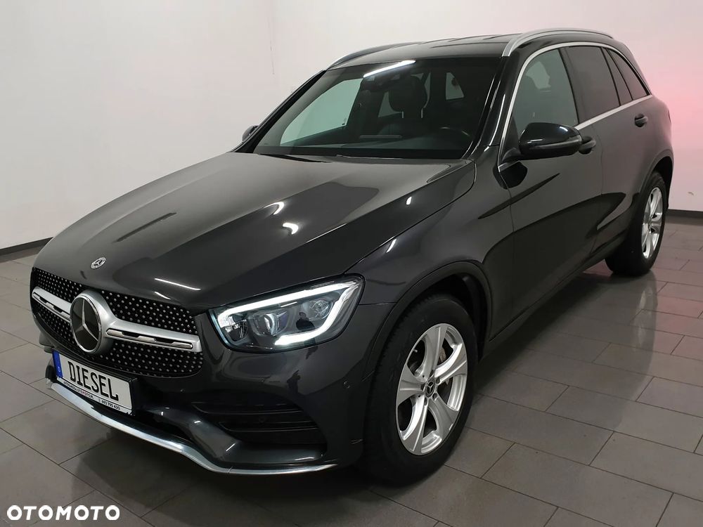Mercedes-Benz GLC 300 d 4Matic 9G-TRONIC AMG Line Plus - 1