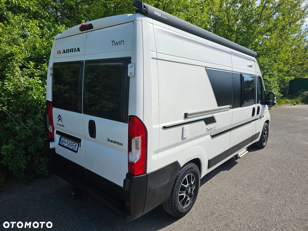 Adria TWIN 600 LUX Zimowy Hak MAX doposażony - 4