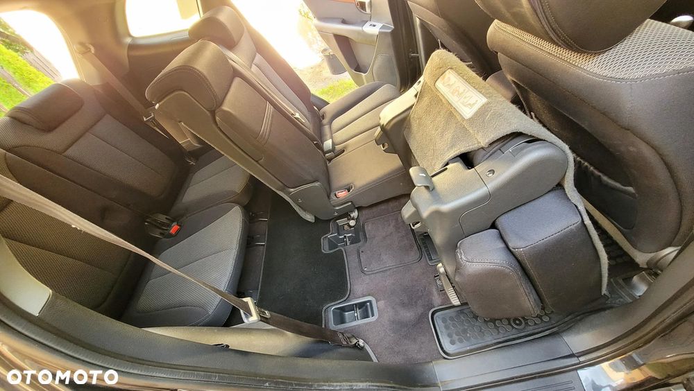 Hyundai Santa Fe 2.7 V6 2WD GLS - 17