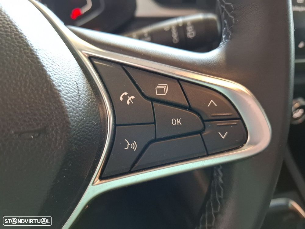 Renault Captur 1.0 TCe Techno - 18