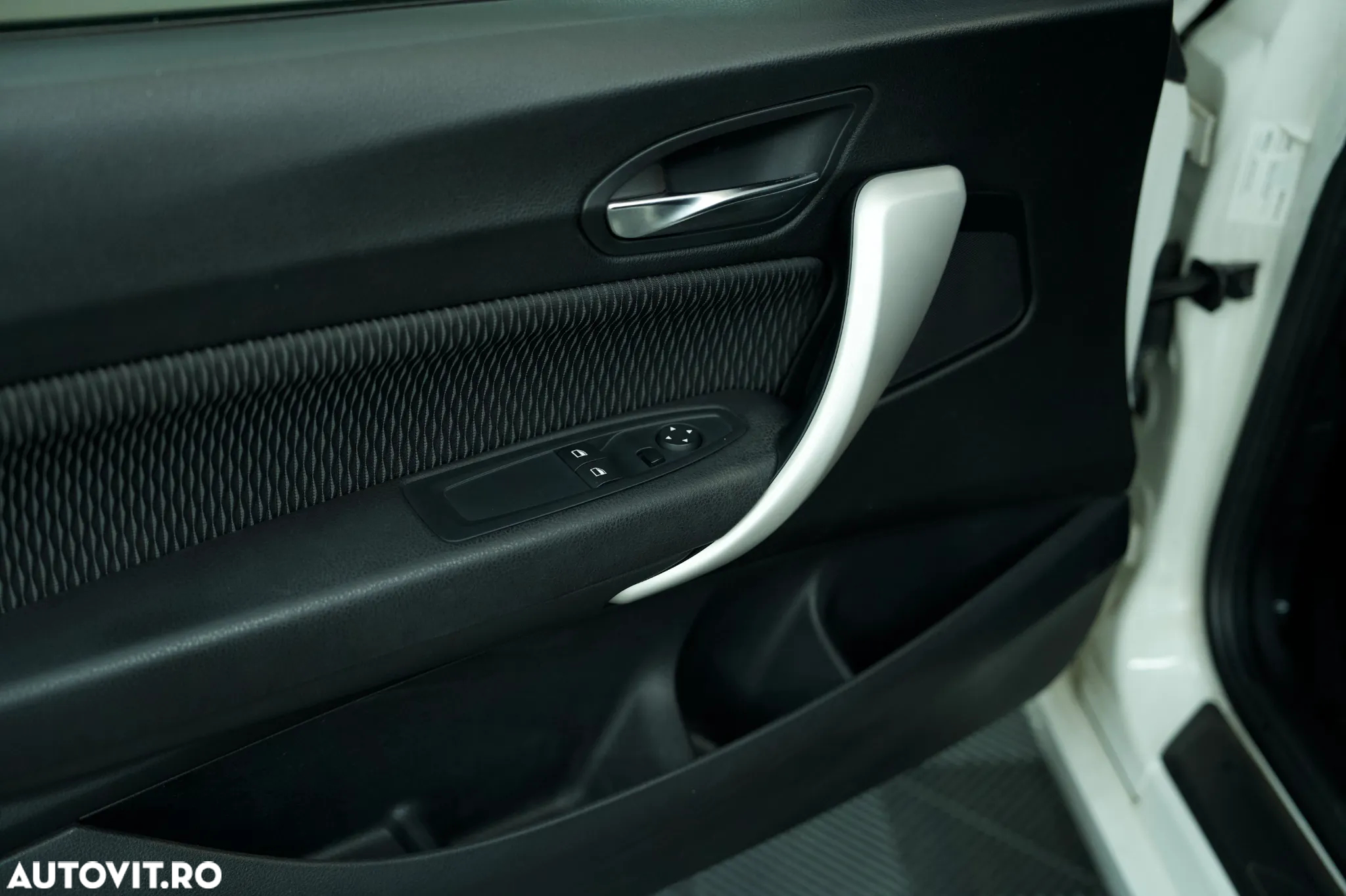 BMW Seria 1 114i - 10