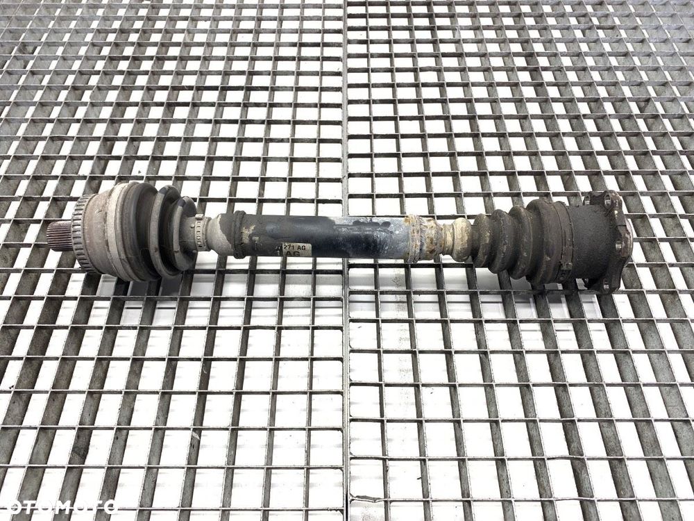 PÓŁOŚ PRAWY PRZÓD  AUDI A4 B6 (8E2) 2000 - 2005 2.0 96 kW [130 KM] benzyna 2000 - 2004 - 1