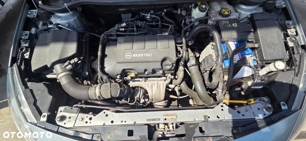 Opel Astra 1.4 Turbo ecoFLEX Start/Stop Active - 40