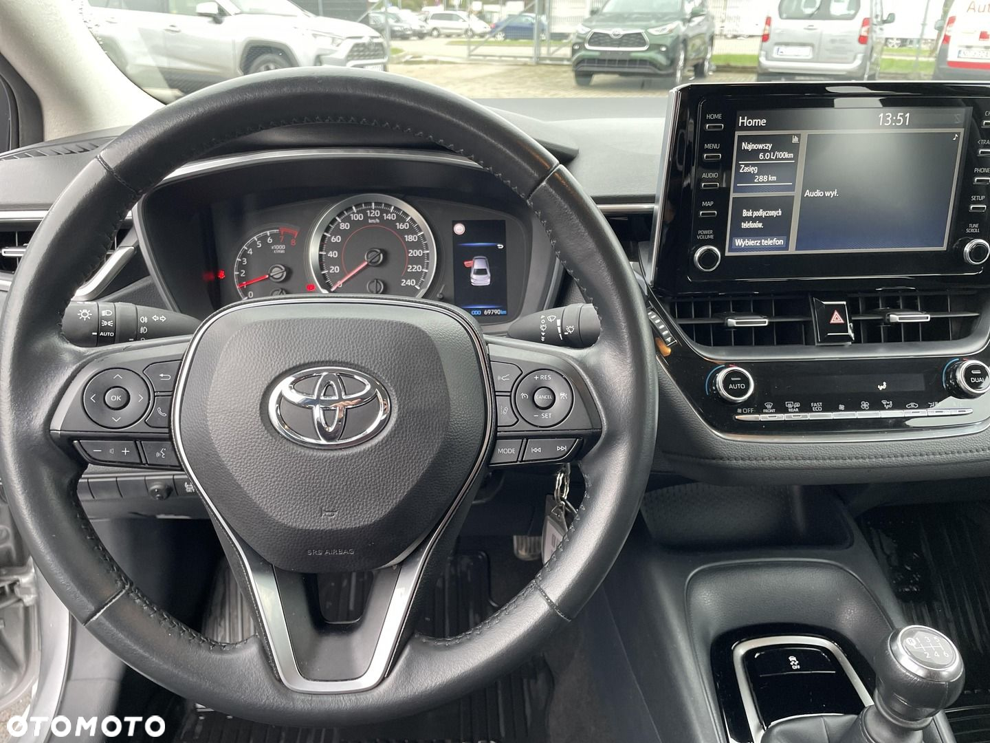 Toyota Corolla - 18
