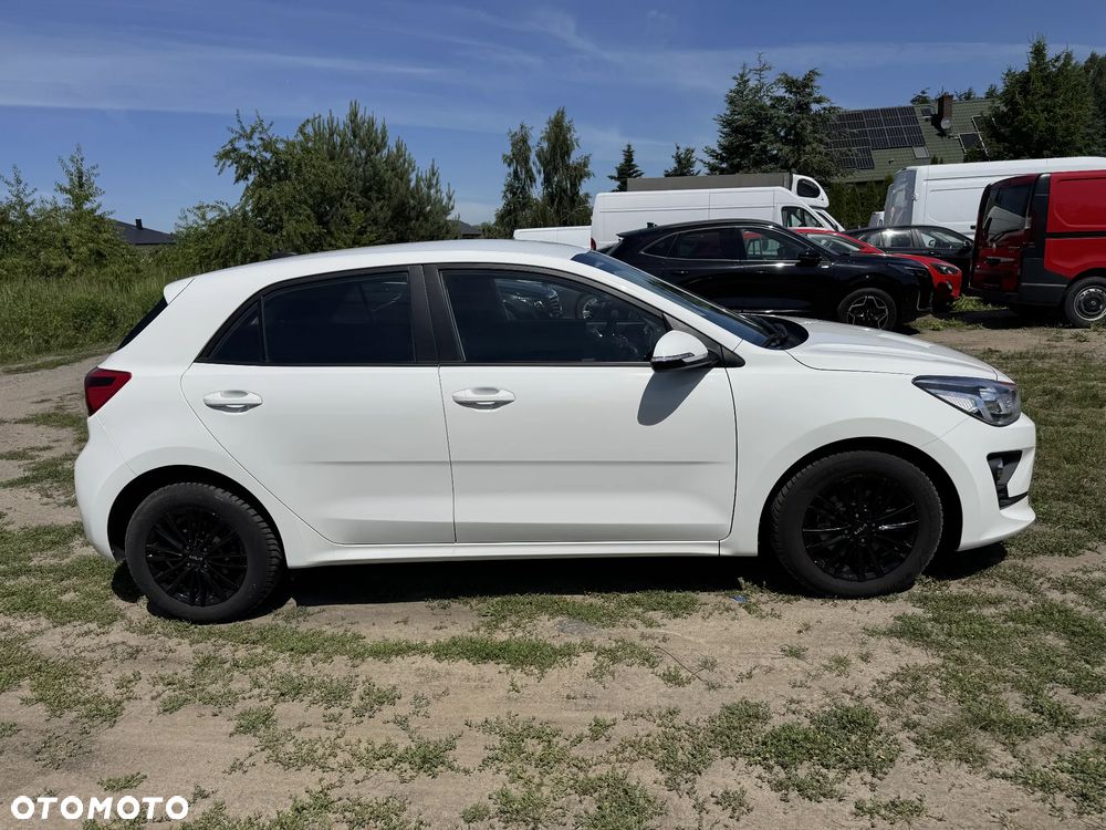 Kia Rio 1.0 T-GDI GT-Line - 4
