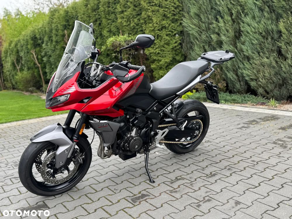 Triumph Tiger - 9