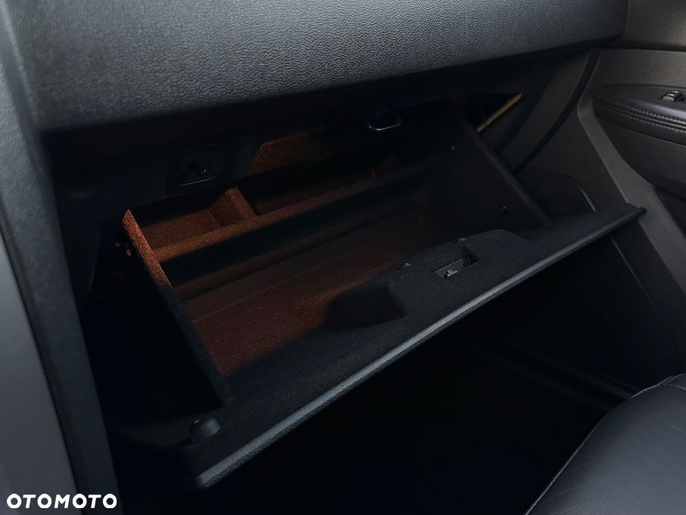 Chrysler 300C 3.0 CRD DPF Automatik - 25