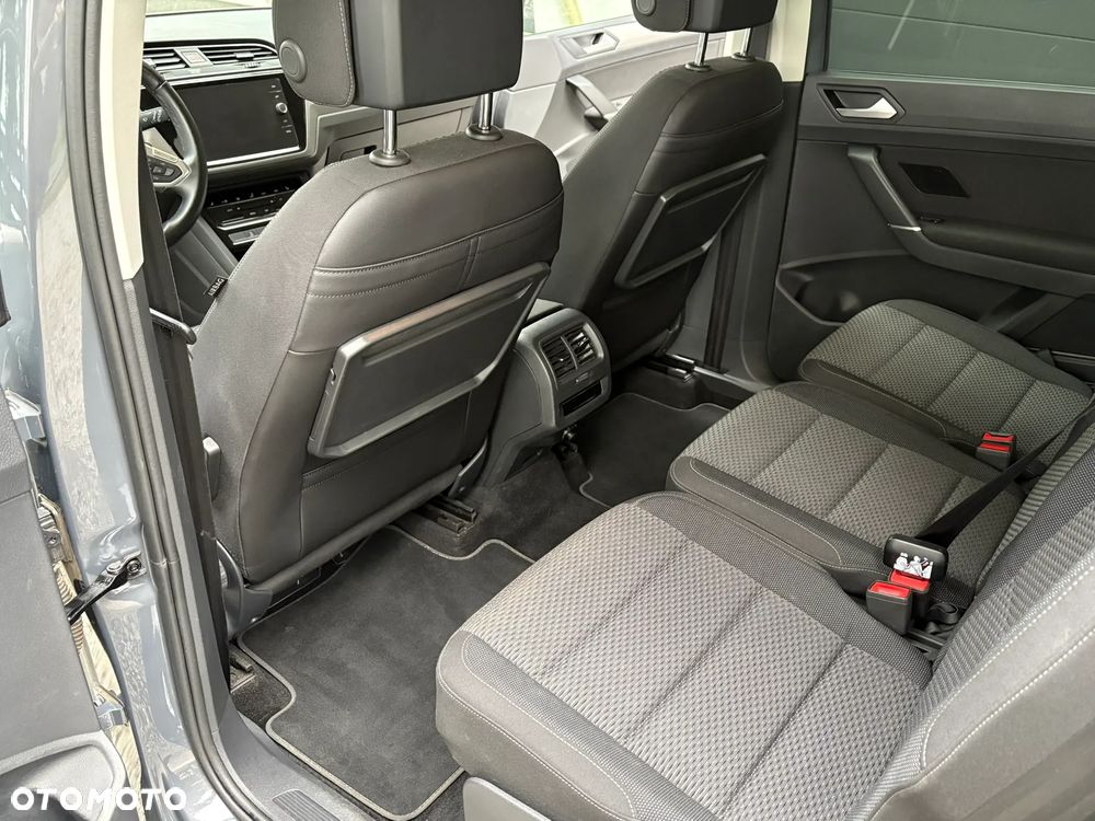 Volkswagen Touran 1.5 TSI EVO Special Edition - 14
