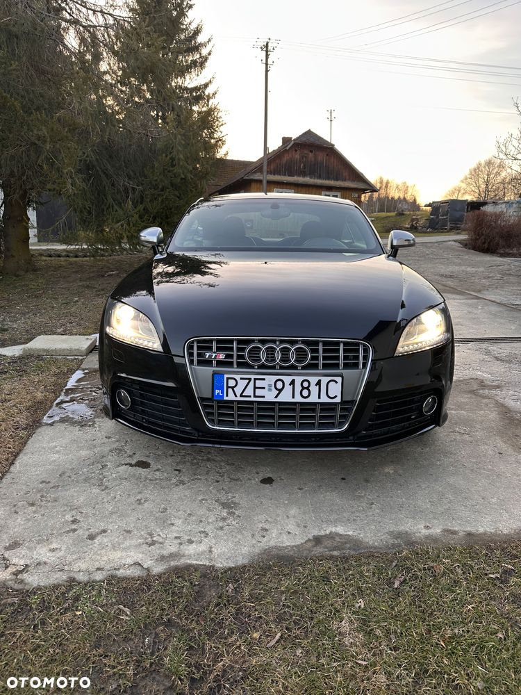 Audi TT S Coupé - 3