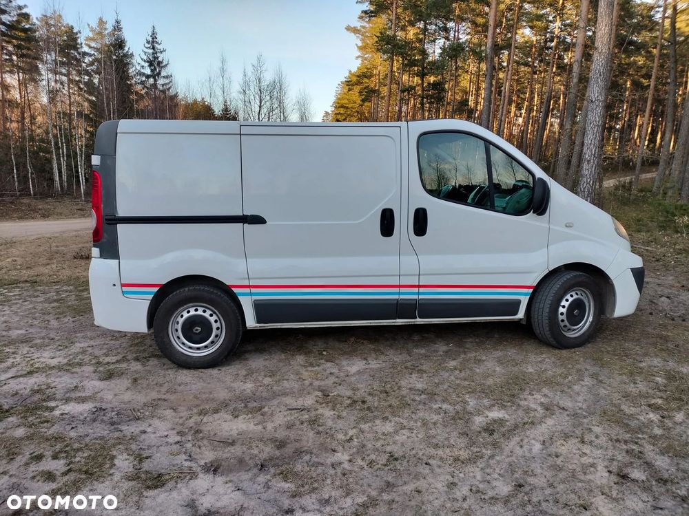 Renault trafic - 25