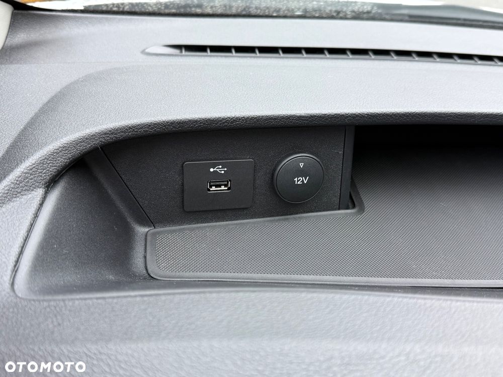 Ford Transit Custom 290 L2H1 Limited - 22