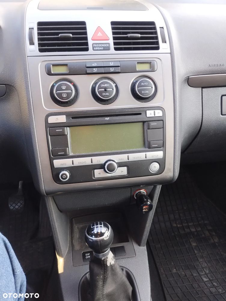 Volkswagen Touran 1.9 TDI - 21