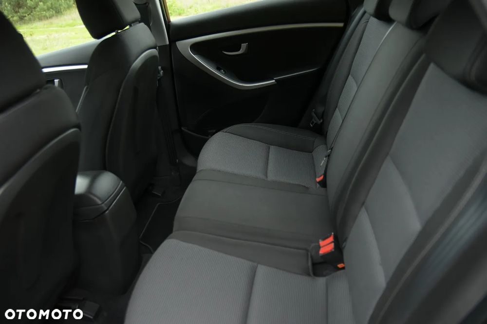 Hyundai i30 1.4 Premium - 22
