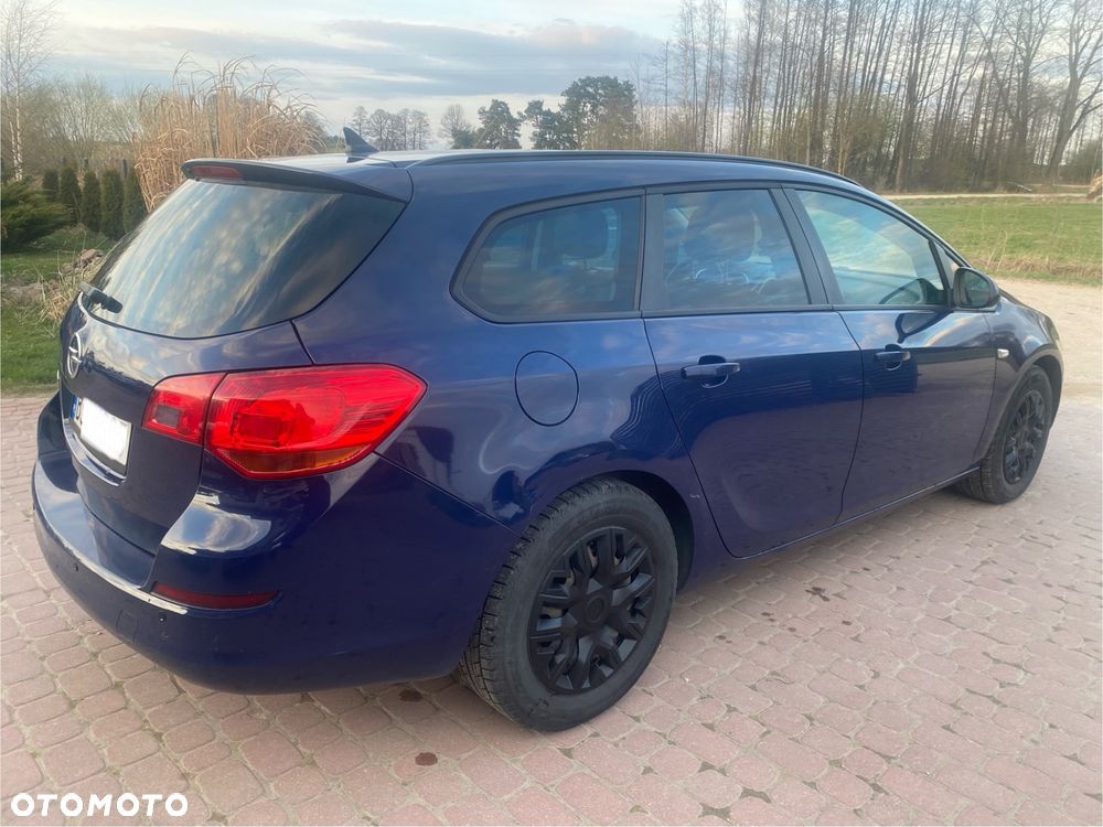 Opel Astra 1.7 CDTI DPF - 14
