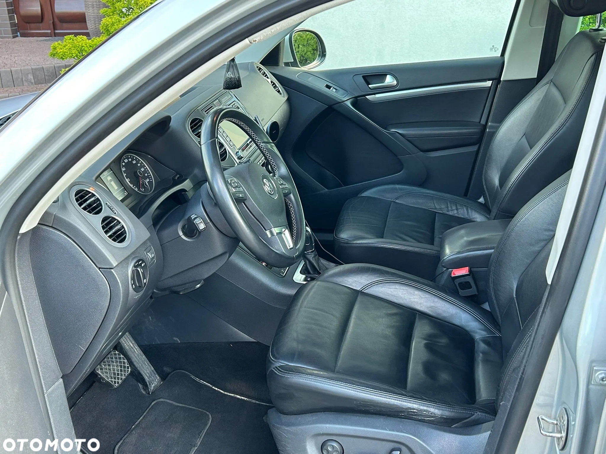 Volkswagen Tiguan - 8