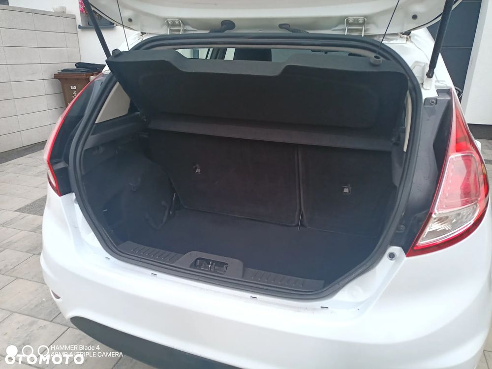 Ford Fiesta 1.25 SYNC Edition - 8