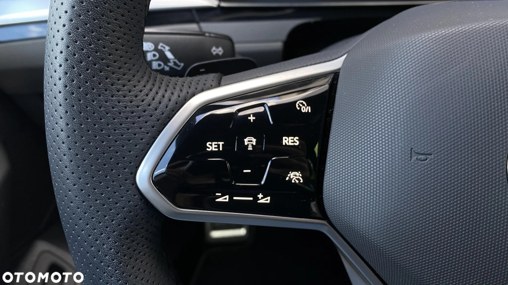 Volkswagen Arteon 2.0 TSI R-Line DSG - 9