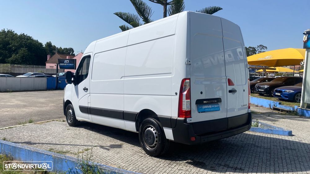 Renault Master III 2.3 dCi L2H2 3.5T - 14