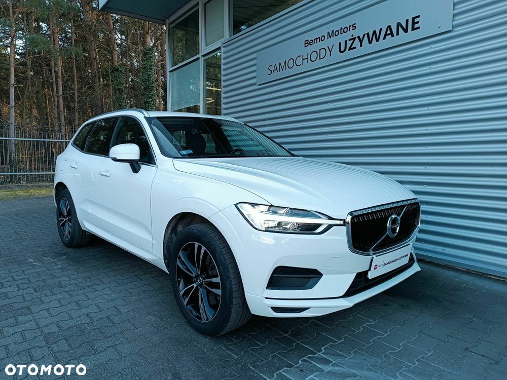 Volvo XC 60 T4 Momentum Pro - 8