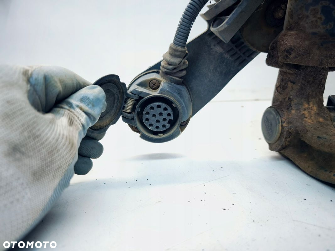 HAK HOLOWNICZY WYPINANY AUDI A4 B8 A5 8T 8T0800491B ORYGINAŁ - 5