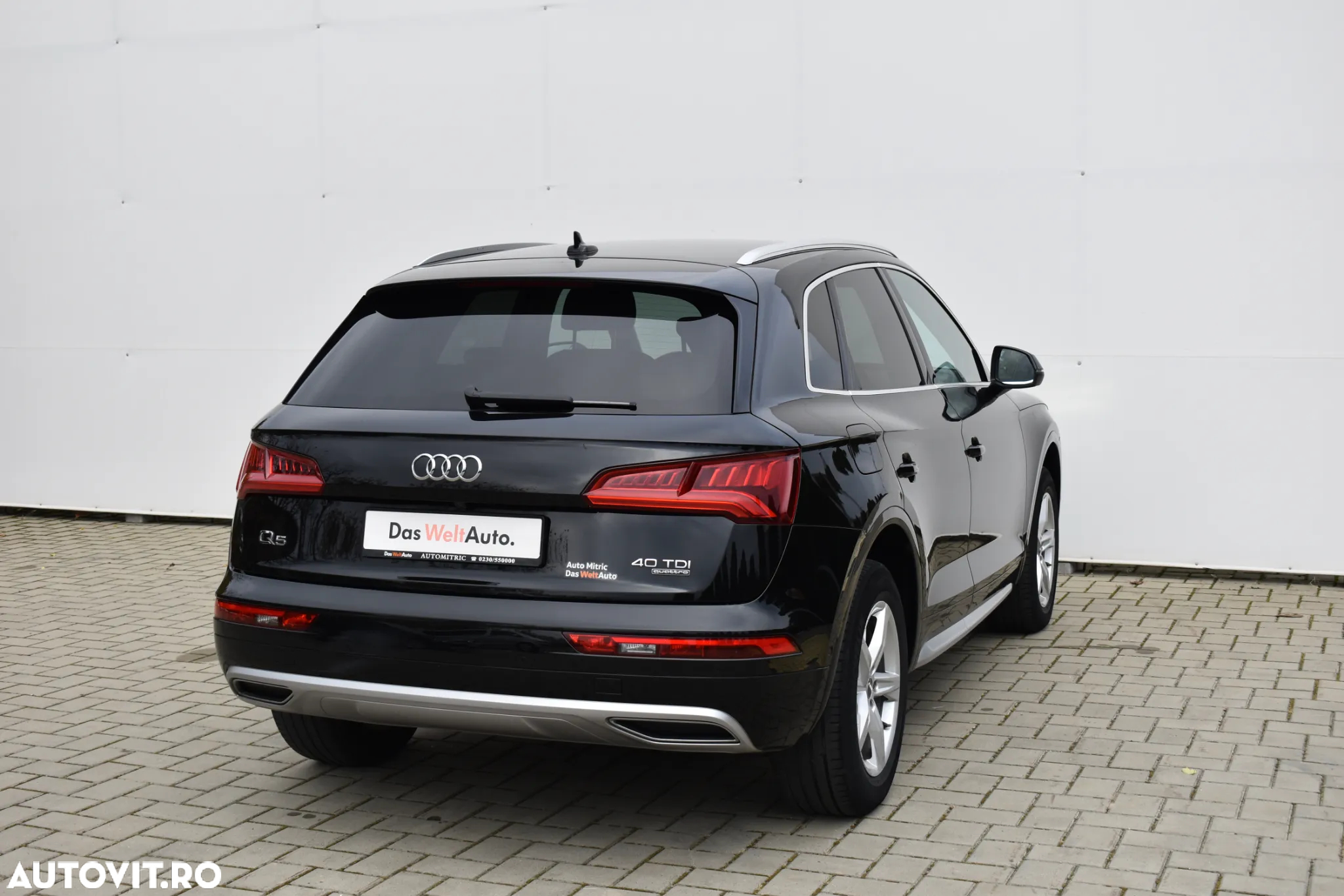 Audi Q5 40 TDI quattro S tronic sport - 9