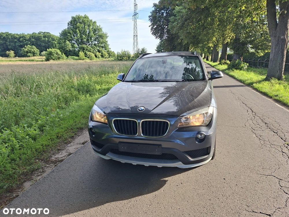 BMW X1 sDrive18d xLine - 2